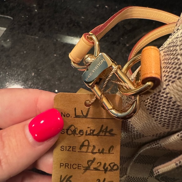 Louis Vuitton Damier Azul Croisette - Picture 11 of 13